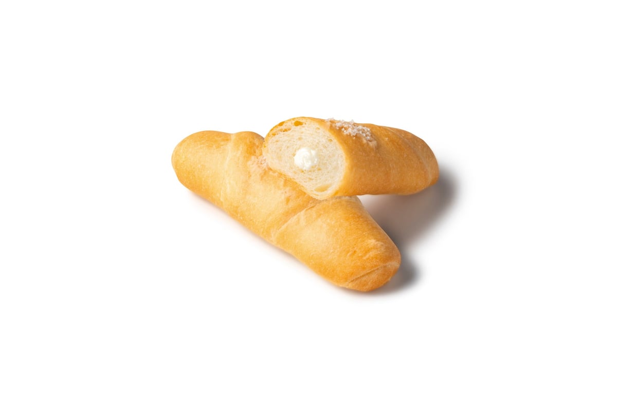 GODIVA Bakery Launches Summer Breads and New Items in Tokyo