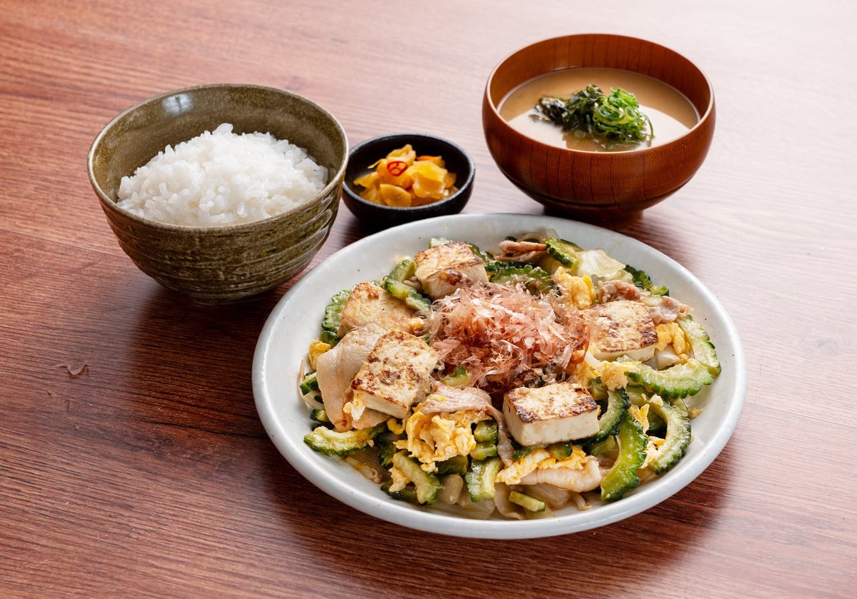 Goya Champuru Set Meal with double portion of Goya ¥1,150 (tax included)