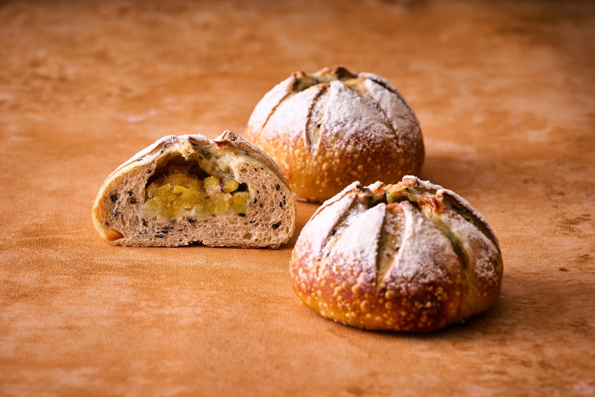 Grand Hyatt Tokyo Presents Autumn Sweets & Bread Selection Featuring Chestnuts and Pumpkin