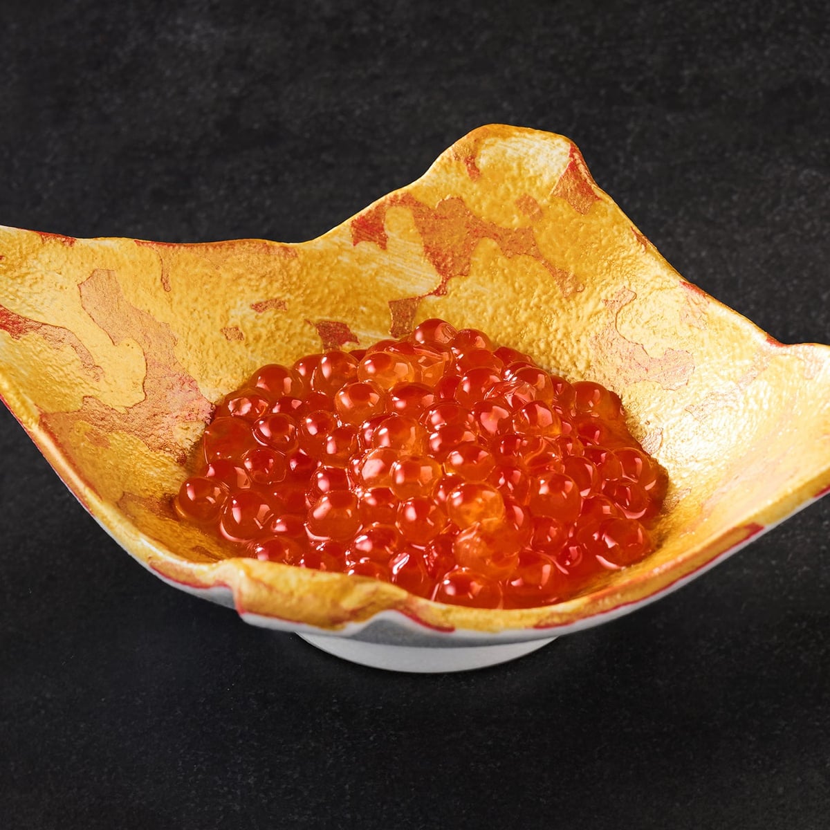 Salmon roe pickled in soy sauce — ¥500