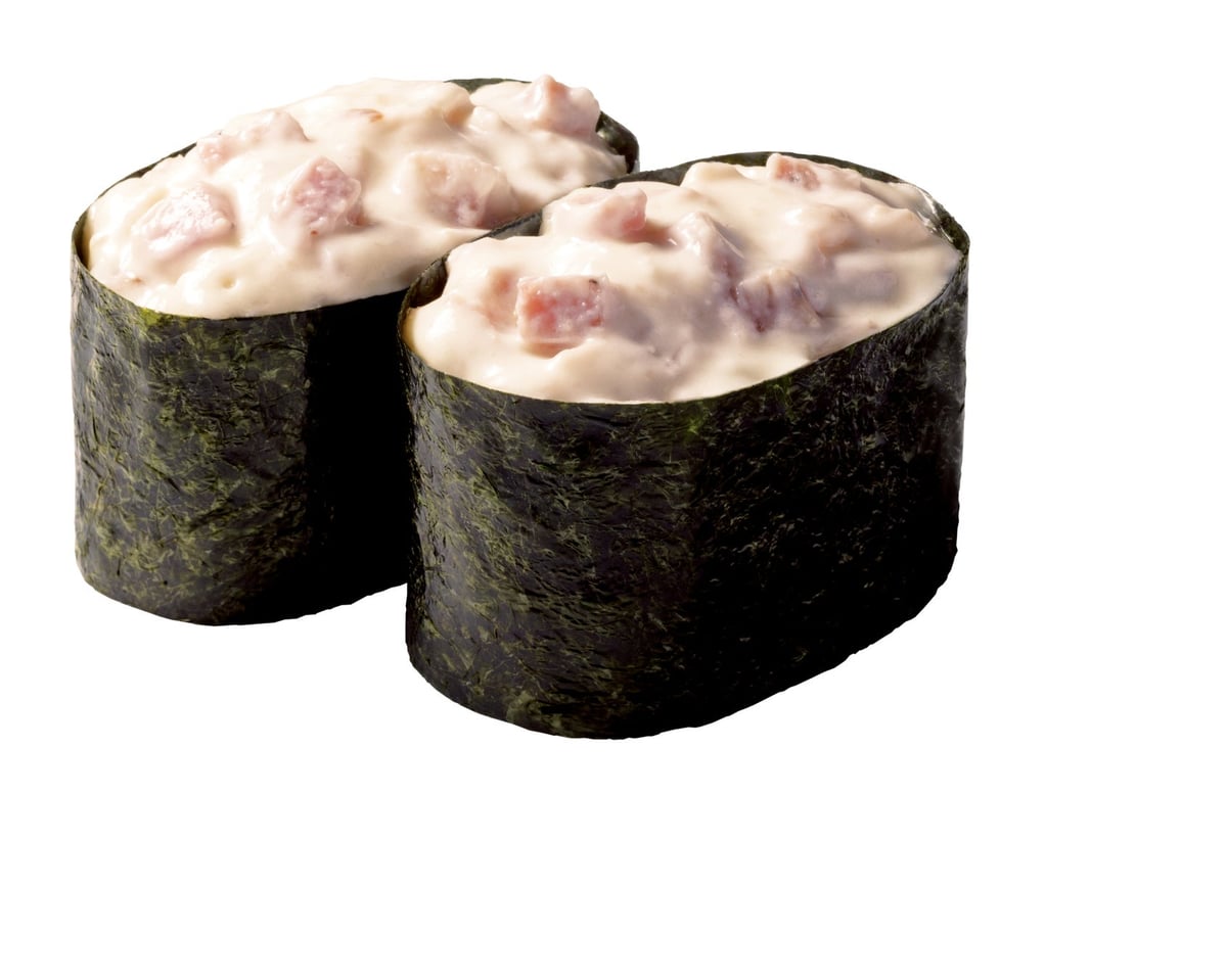 Bacon mayo gunkan 100 yen (tax included 110 yen)