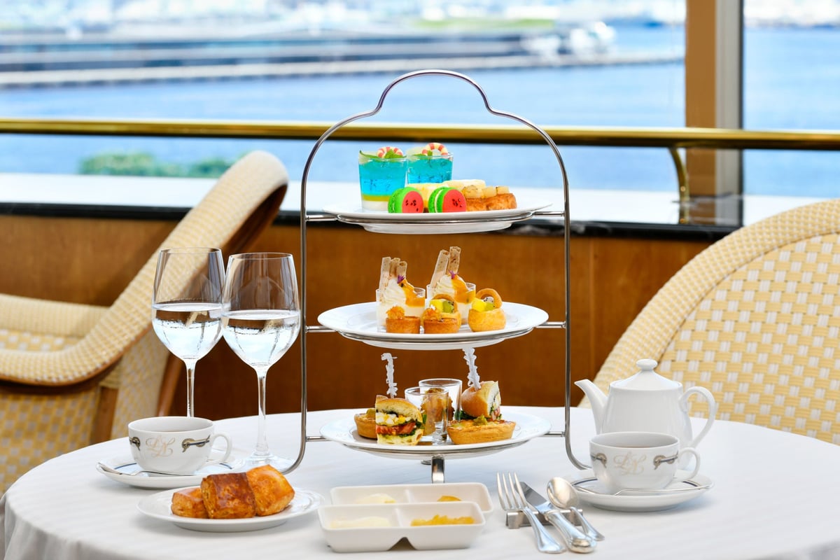 Hotel New Grand 'Enjoy the Spectacular View Summer Afternoon Tea'
