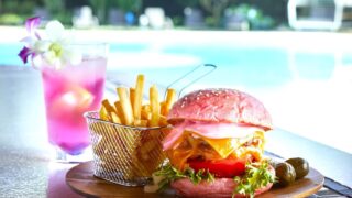 Pink Burger !! New Summer Poolside Gourmet Sets at Hotel New Otani Makuhari from July 18