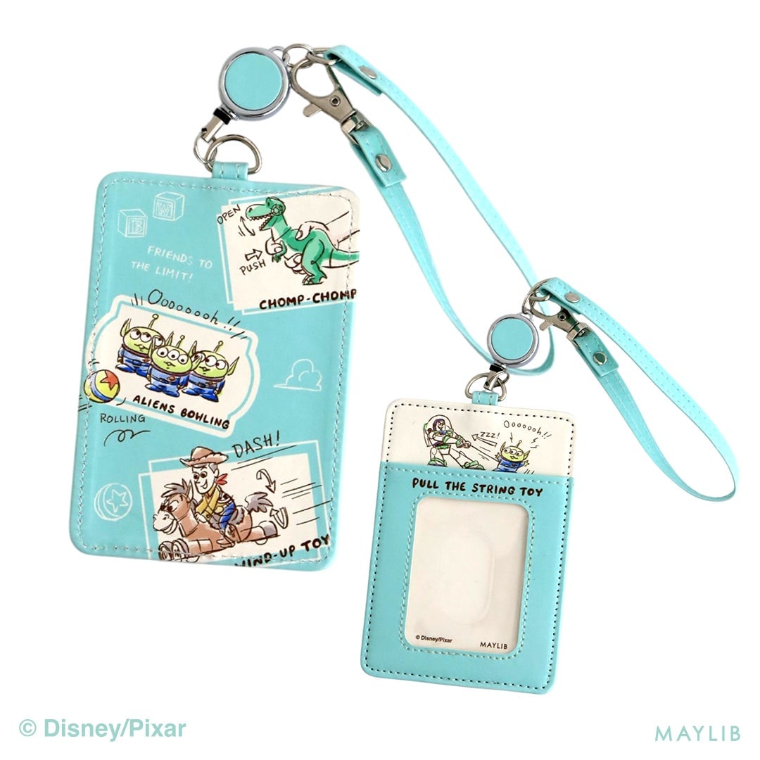 Pass case, ¥880 (tax included)
