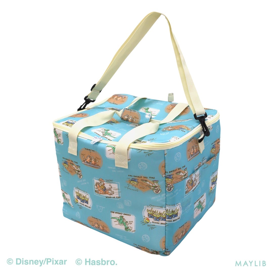 Soft cooler box, ¥1,650 (tax included)
