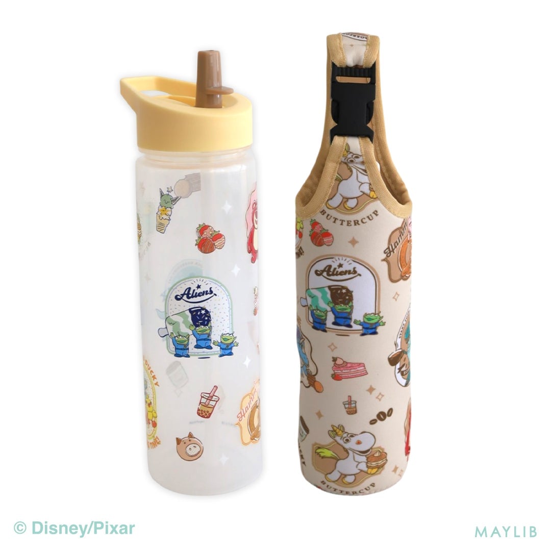 Left: straw bottle, ¥550 (tax included) Right: bottle case, ¥550 (tax included)