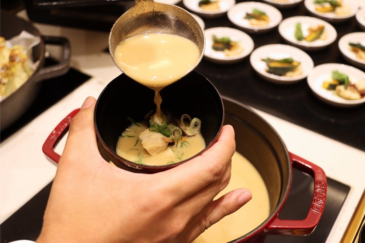 Asuka Soup served in the Executive Lounge.