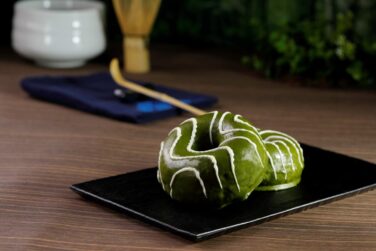 la panaderia dots matcha donuts japan early july 01