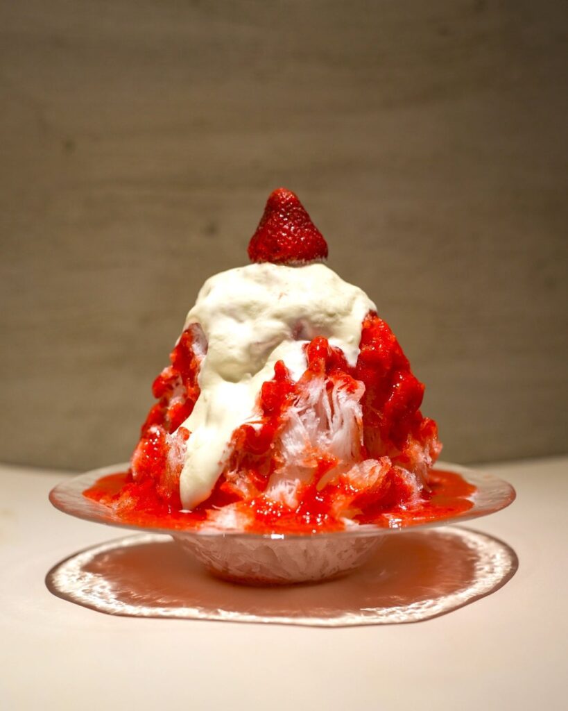 Product: Fresh Strawberry Cream ¥1,800 (tax included)