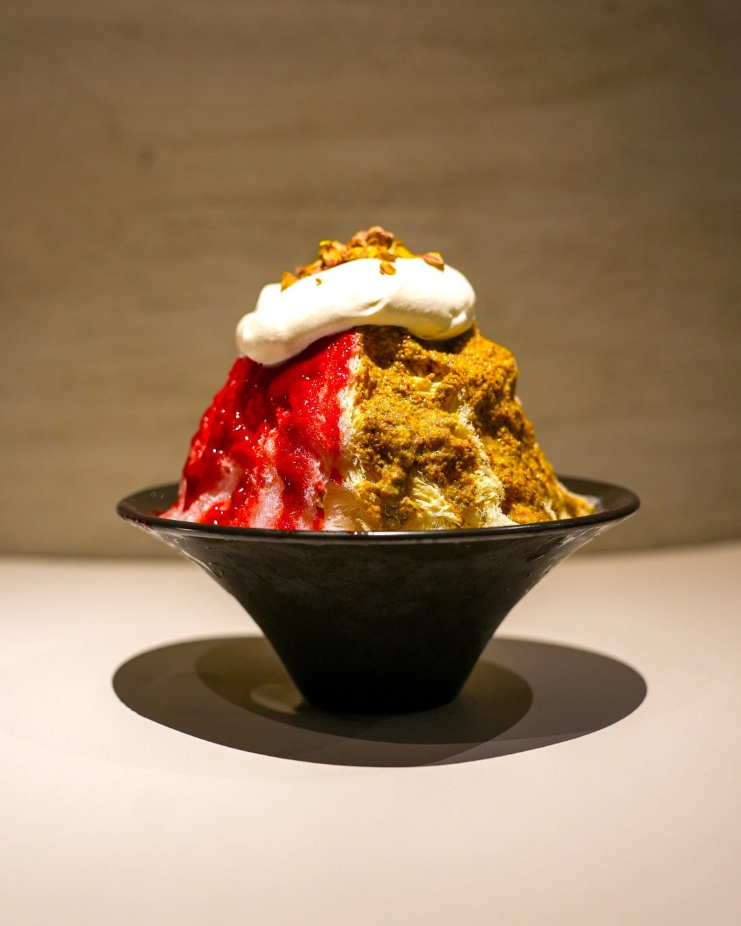 Product: Pistachio and Raspberry ¥1,800 (tax included)