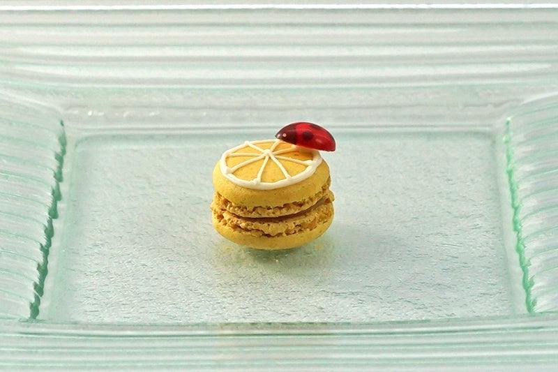 Lemon Macaron