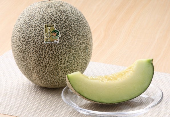 Japan's First Melon Specialty Cafe in Tokyo Launches Luxurious Whole Melon Parfait
