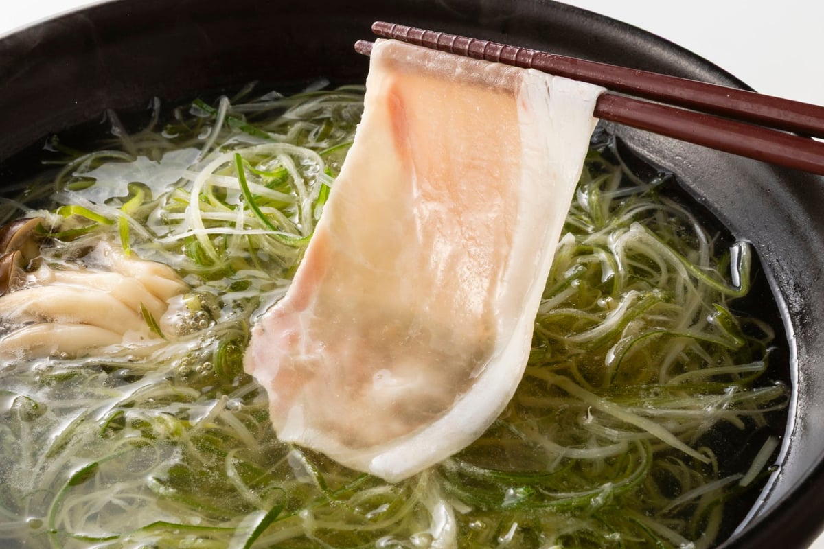 MK Restaurant Launches Okinawa Fair with Free Okinawan Sweets in Kyushu