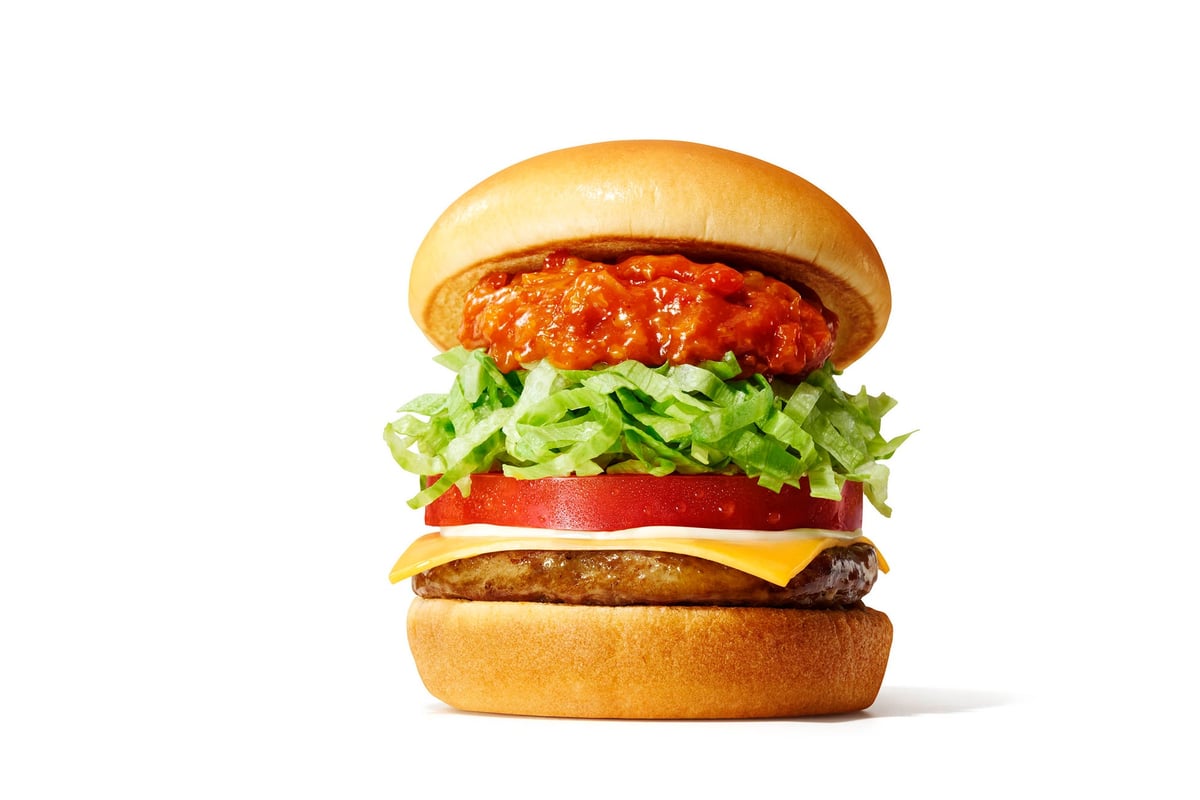 MOS Burger Introduces Refreshing Avocado Tacos Burger for Summer in Japan