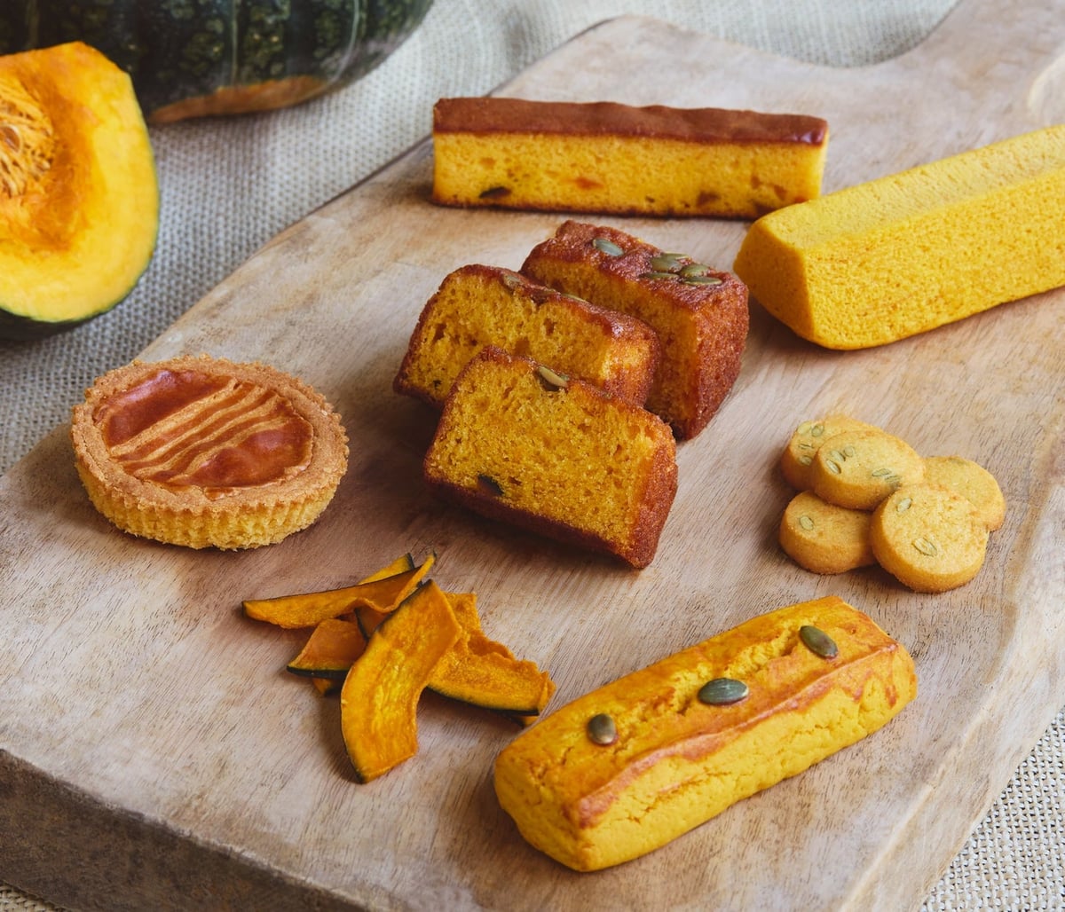 Muji Introduces New Pumpkin Sweets Featuring 'Homerare Kabocha' in Japan