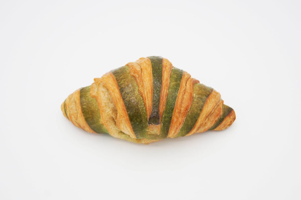 Matcha Croissant (1 piece) ¥480 (tax included)