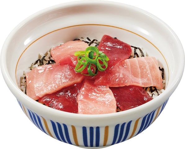 Nakau in Minato Offers Free Samples of Premium Southern Bluefin Tuna Tekka Don