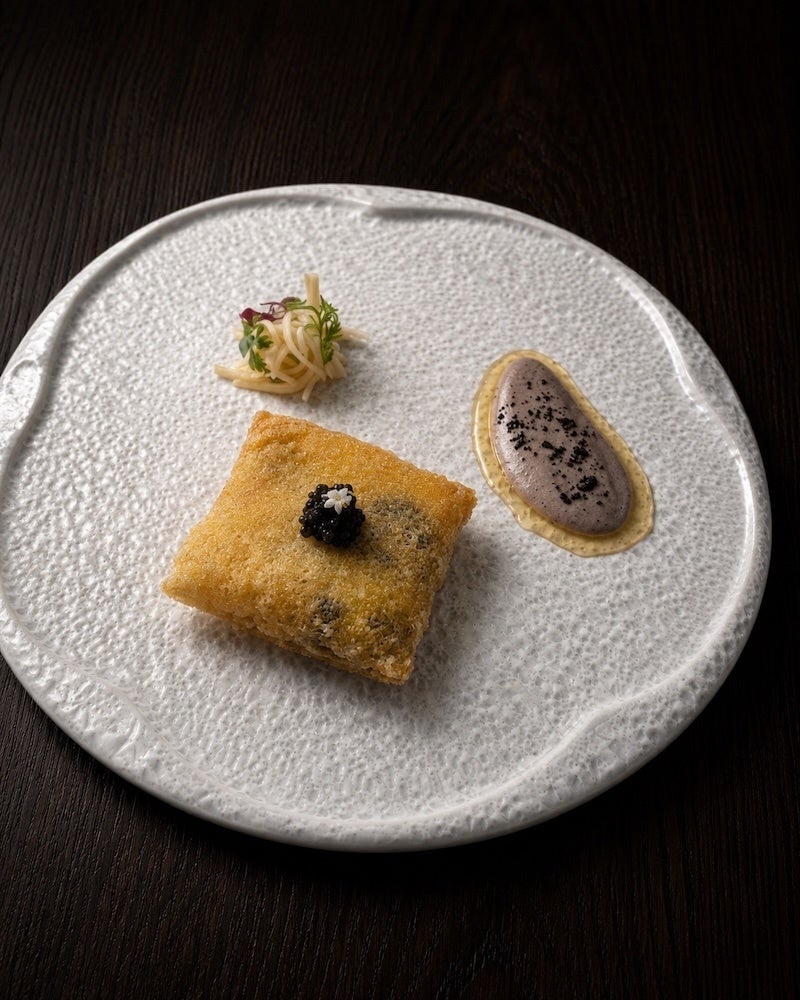 Golden | 黄金 (Yuba, kumquat, rice paper)