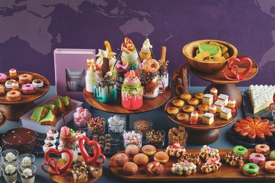 Summer Sweets Buffet 'Craft Your FREAK SHAKES' Opens in Osaka