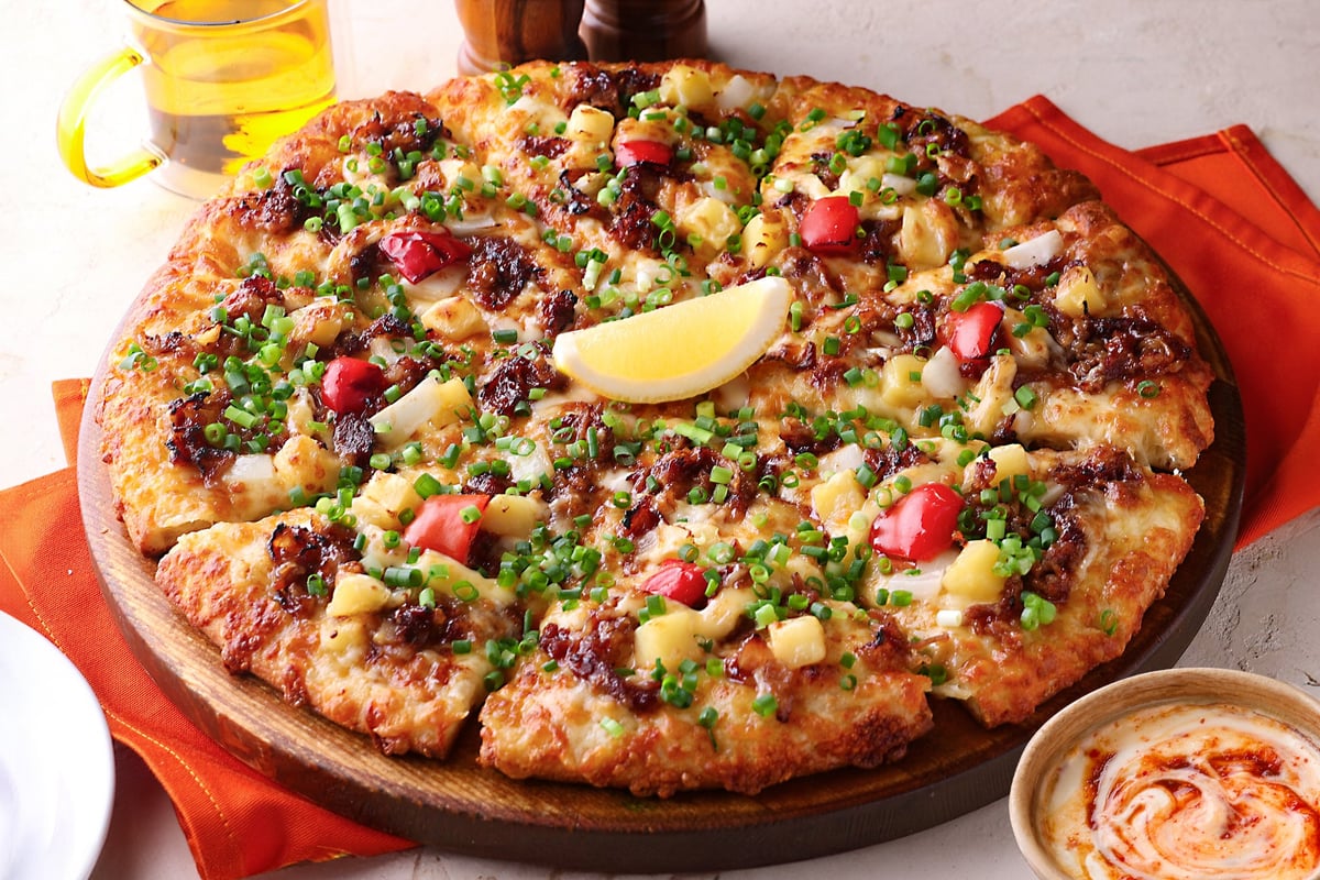 PIZZA-LA and YouTuber Kimagure Cook Launch Second Cheese-Lover’s Pizza Collaboration in Japan