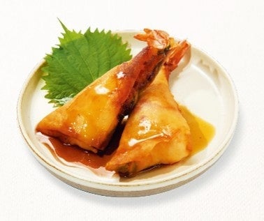Shiso cheese shrimp spring roll — ¥980 (tax included)