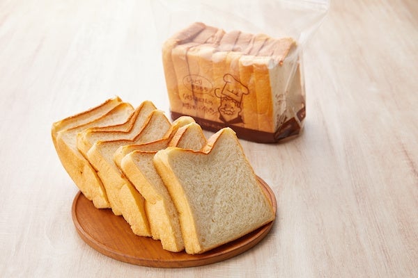★Renewal ●Freshly sliced “Okage Shokupan” 1.5 loaf ¥620 (tax included)