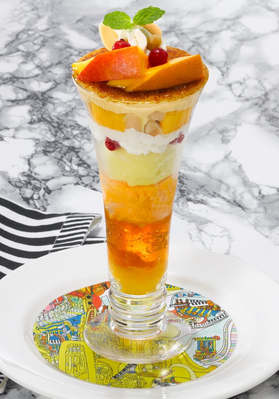 Mango Brûlée Parfait ¥1,580 (tax included ¥1,738)