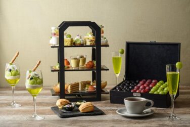 royal park hotel iconic osaka midosuji shine muscat afternoon tea 01