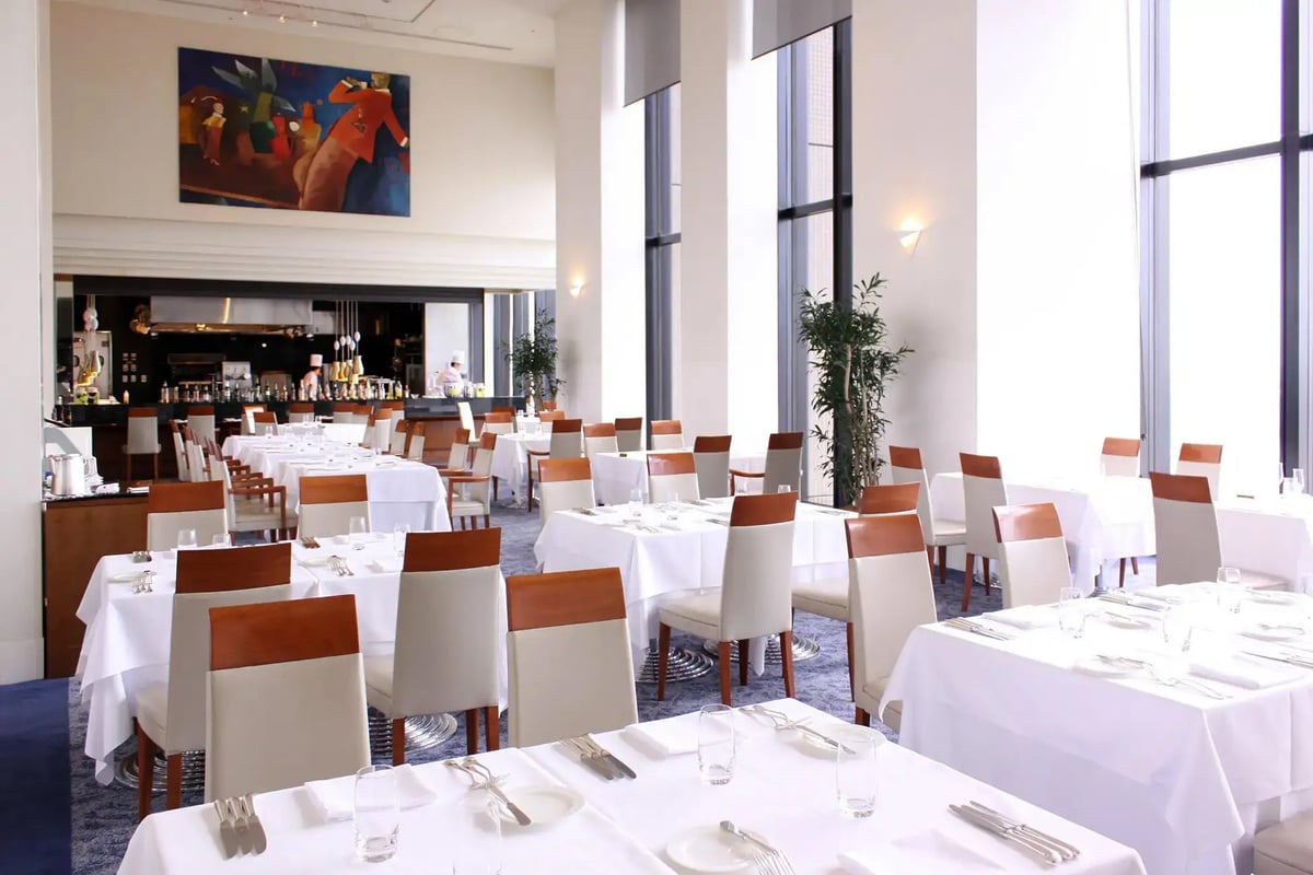 Restaurant RPR interior.