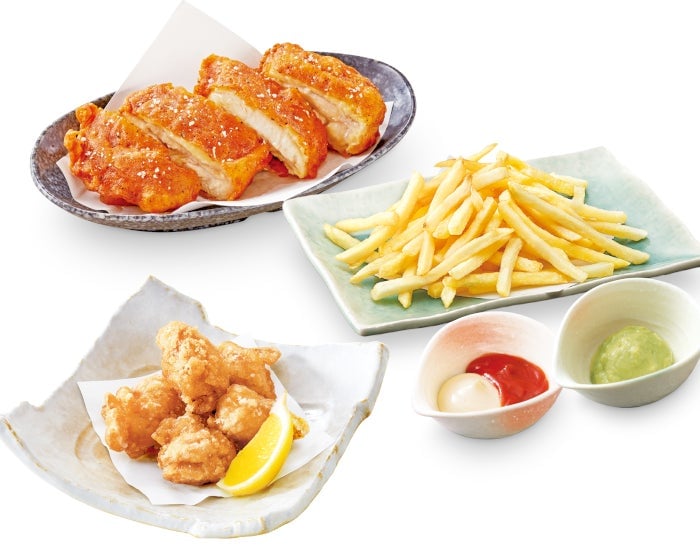 Left top: Sato Chicken, Right: French fries (ketchup & mayonnaise / avocado sauce), Bottom left: Young chicken karaage (5 pieces)