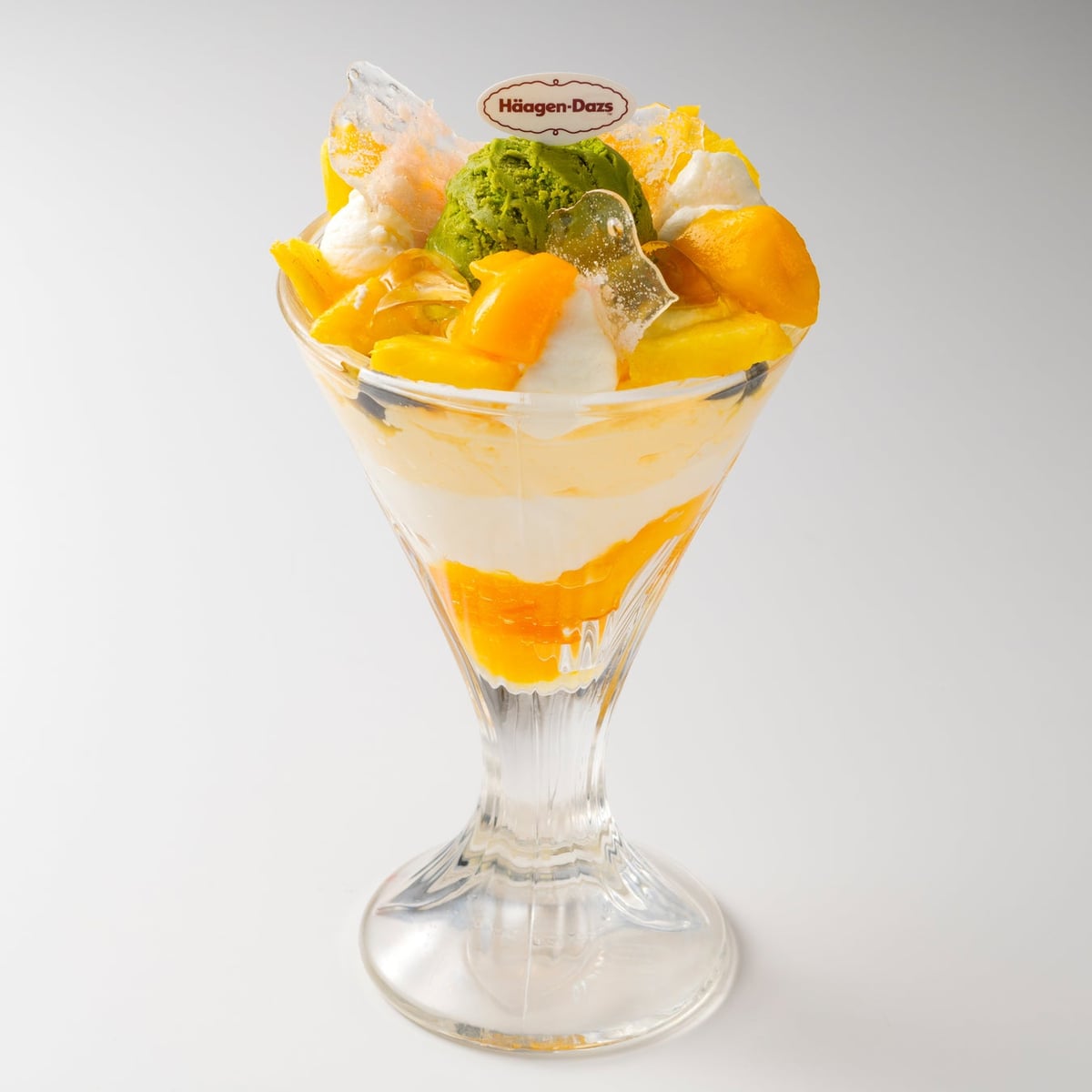 Special dessert 'Pachi Pachi & Cider Fruit Parfait'