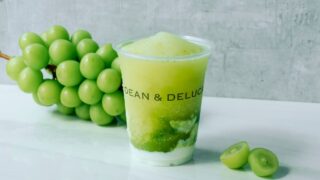 Japan Debut: Shine Muscat and Elderflower Frappe at DEAN & DELUCA in Tokyo