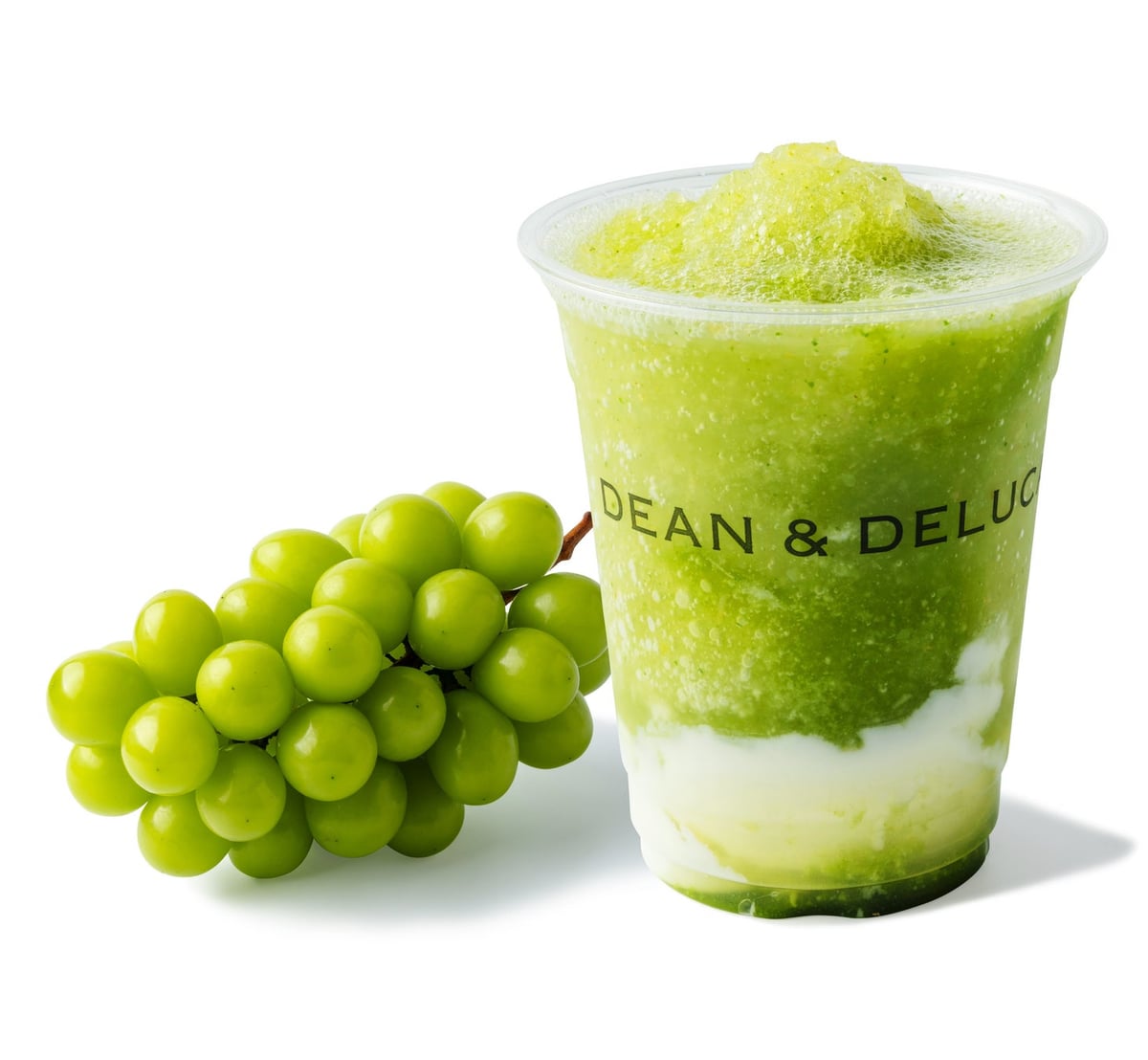 Japan Debut: Shine Muscat and Elderflower Frappe at DEAN & DELUCA in Tokyo