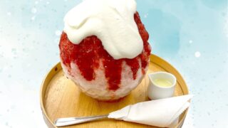 Shiroikumo in Umeda Offers Seasonal Fruit Shaved Ice with Pure Ice This Summer