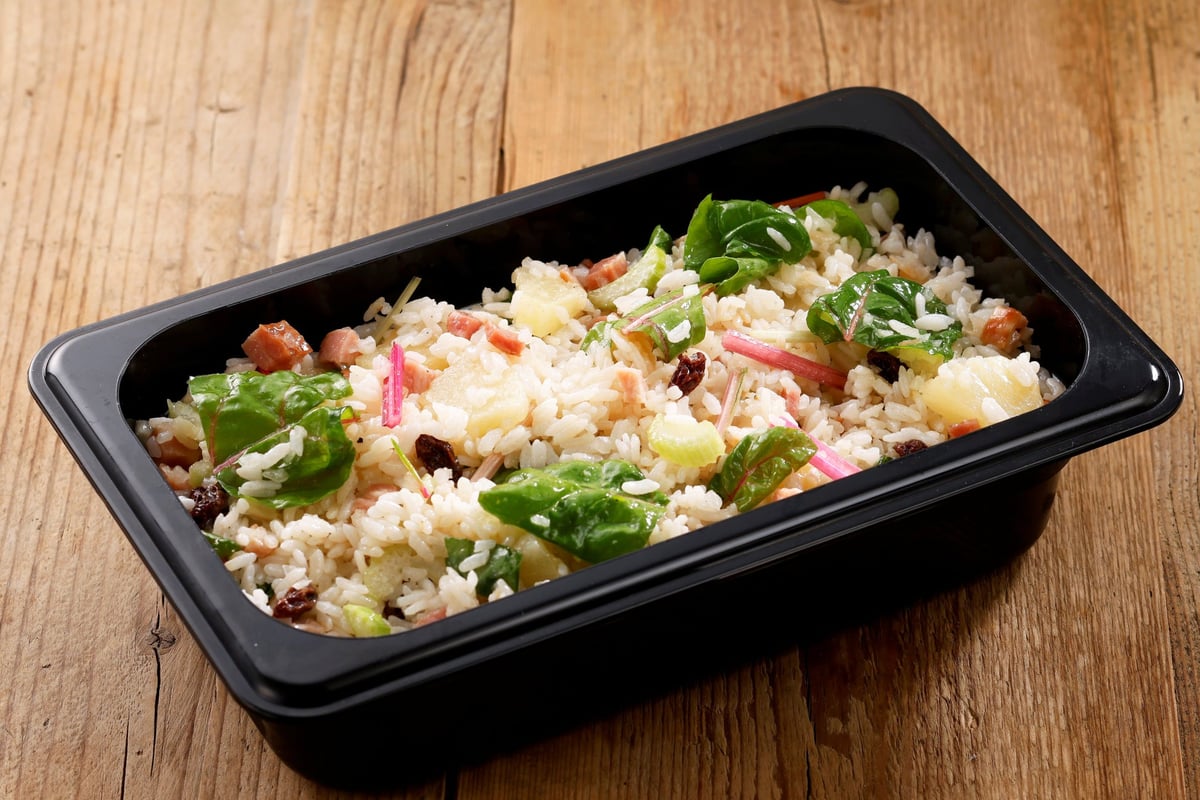 Sizzler Launches Aloha! Hawaiian Fair with Free Salad Bar in Japan