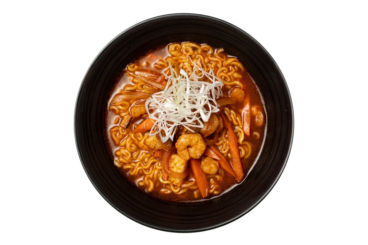 SPICY HAPPINESS IN summer! Pop-Up Store in Enoshima from July 11