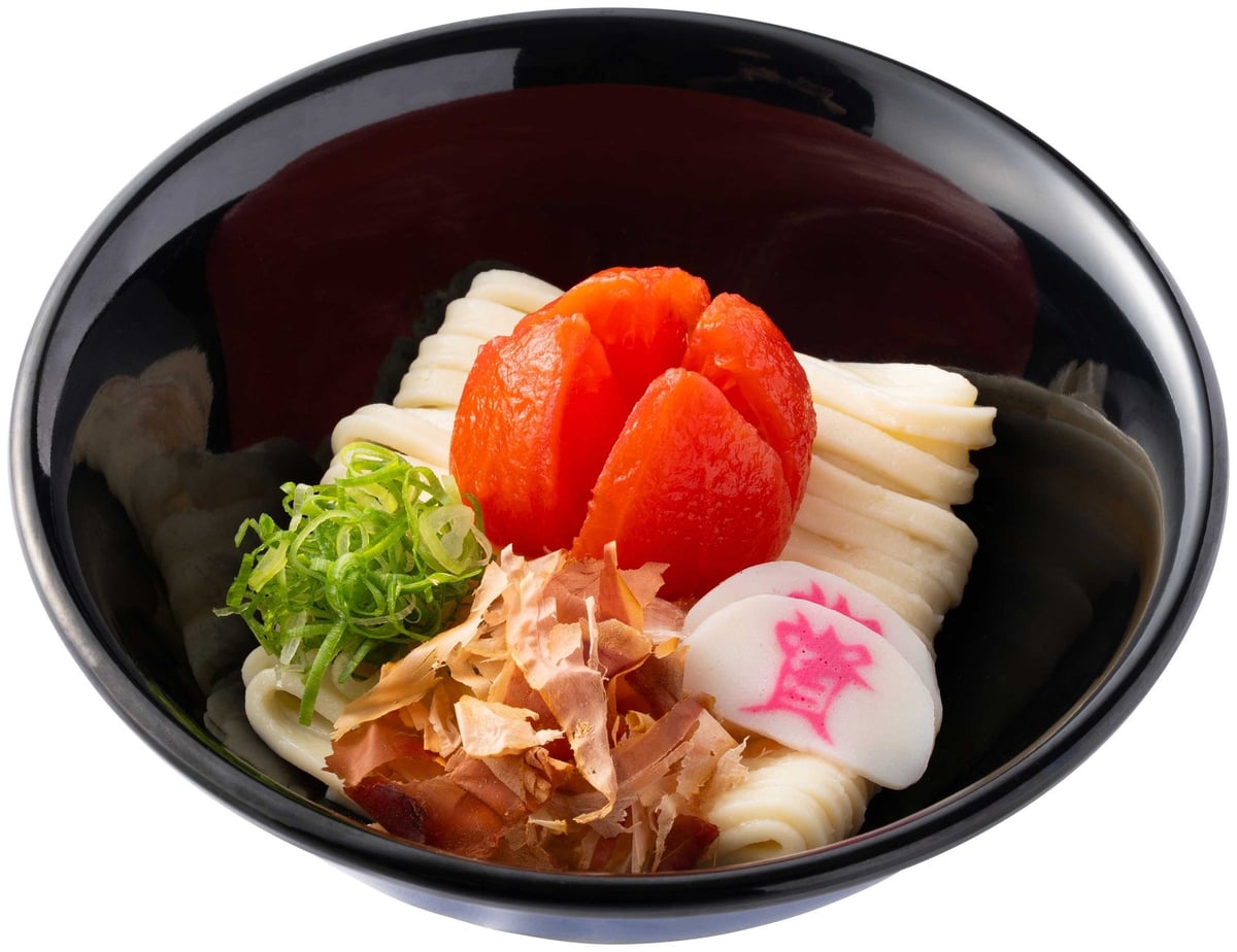 Yashi Tomato Bukkake Udon, choose between Zaru or Goma dipping sauce — ¥878 (tax included)