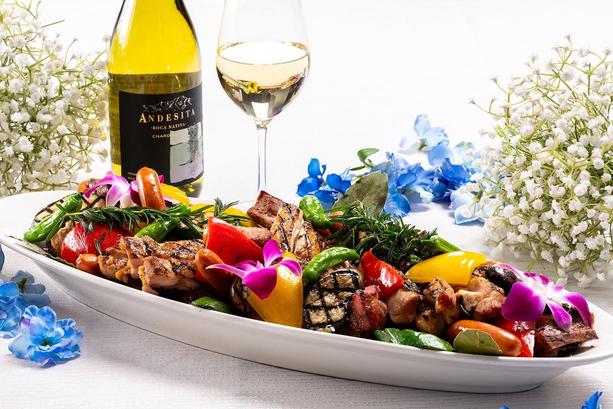 Summer Buffet at Sky Restaurant Haleas, Hotel Emisia Tokyo Tachikawa from June 1