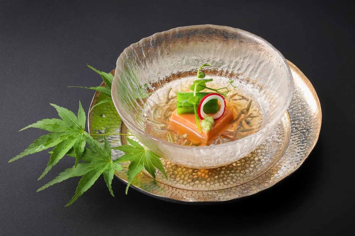 Tomato and sesame tofu