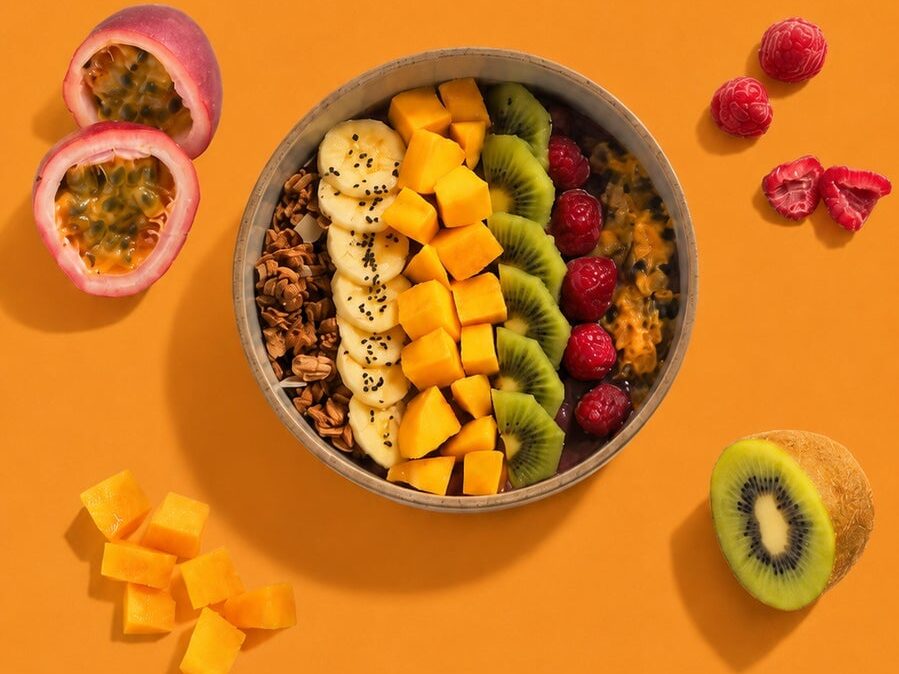 Tropical Sunshine Açaí Bowl ¥1,950 (tax included)