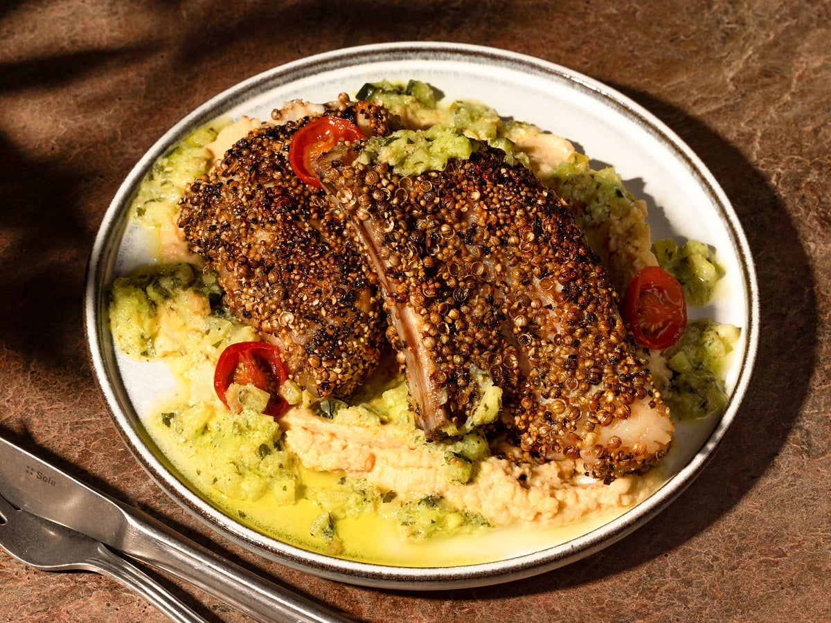Pork spare ribs with coarsely ground spices, zucchini, and lime salsa — ¥2,145 (tax included)