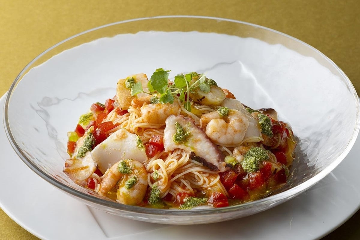Tokyo Station Hotel Offers Free Tomato and Seafood Cold Capellini This Summer