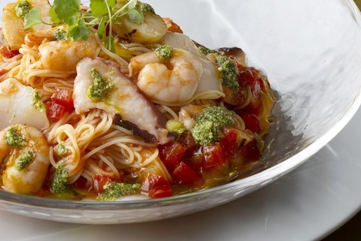 Tokyo Station Hotel Offers Free Tomato and Seafood Cold Capellini This Summer