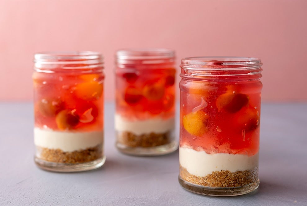 Toyosu Parlor Launches New Sato Nishiki Jelly and Rare Cheesecake Verrine in Tokyo