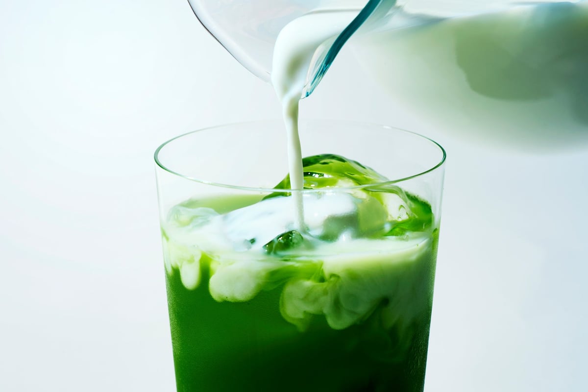 Image of drinking 'Bon' green tea