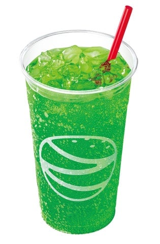 Zetteria Launches Giga-Size Drinks Twice the M Size in Tokyo