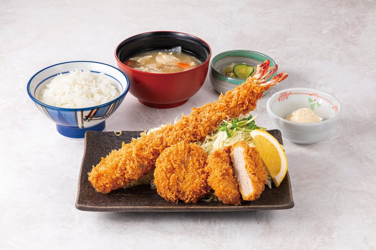 Carefully coated, enjoy the firm, popping texture and rich flavor — ¥2,780 (tax included)