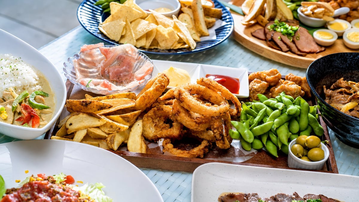 Affordable BBQ and Beach Plans at BBQ SEASIDE LOUNGE in Kamakura