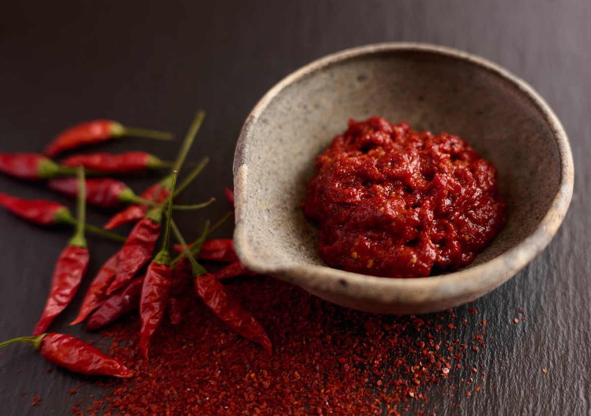 Akakara Men Debuts in Shibuya with Rich Spicy Noodles from Global Culinary Collaboration