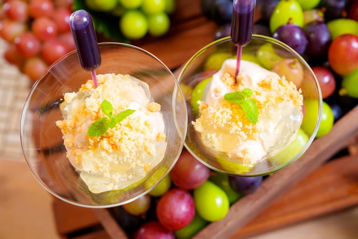 All-You-Can-Eat Shine Muscat Grapes at Aloft by Marriott Tokyo Ginza